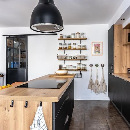 90M2 Renove - Terrasse En Plein Coeur De Marseille Apartment Luaran gambar